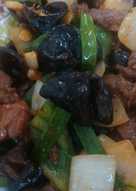 Tumis daging sapi with black pepper sauce