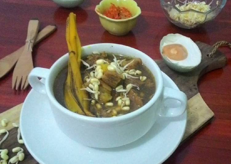 resep masakan Rawon (Black Soup)