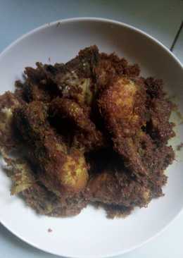 Ayam Goreng Serundeng Bumbu Lengkuas