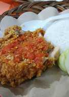Ayam gepuk pedas ala anak kost
