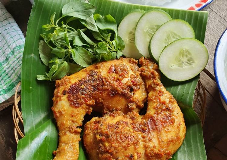 14+ Gambar Ayam Bakar Bumbu Kecap, Paling Dicari!