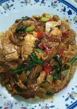 Kwetiaw goreng (simple)