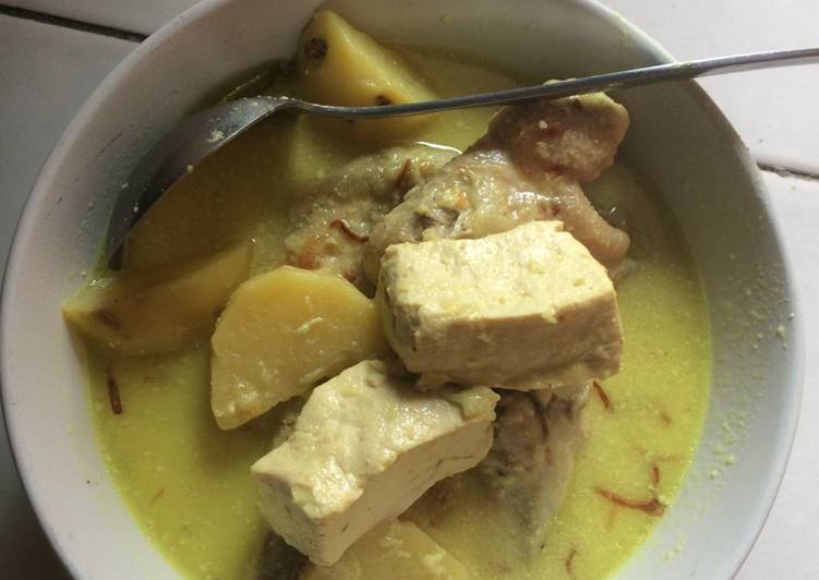 resep makanan Opor ayam tahu dan kentang (terik)