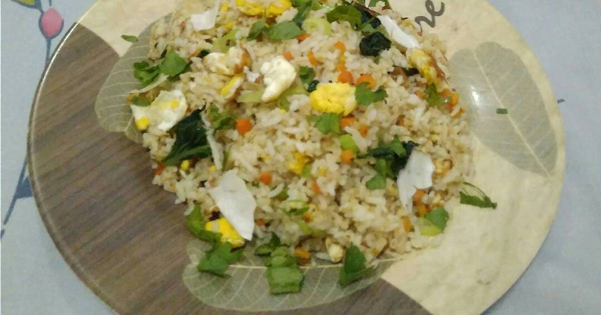  Resep  Nasi  goreng  sayur  oleh Mawar Sari Cookpad