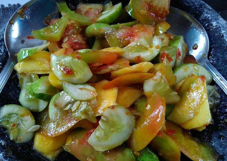 resep makanan Rujak syegerr