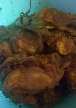 Ayam bumbu kuning