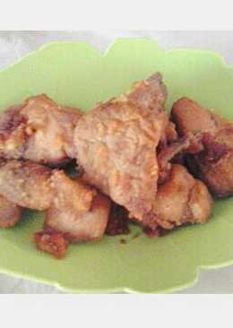 Ayam goreng bumbu tepung