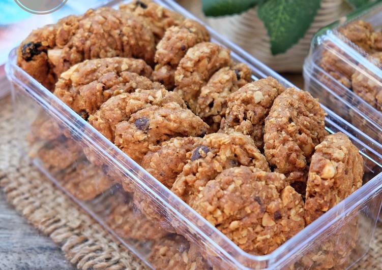 resep makanan Oatmeal cookies with almond