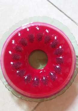 Puding buah naga