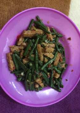 Tumis kacang panjang tempe