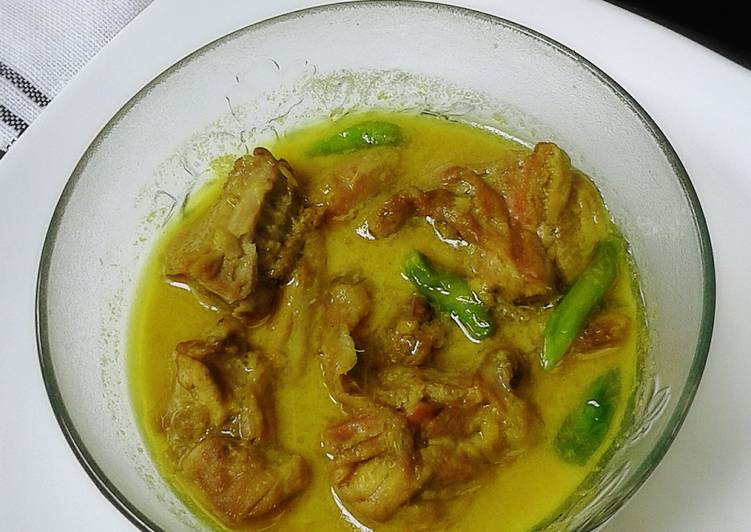 Resep Masakan Ayam Kuah Santan