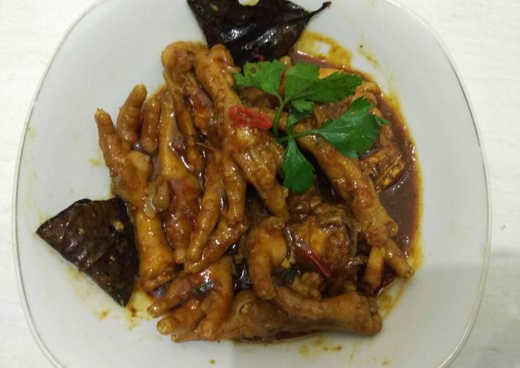 gambar untuk resep Ceker Pedas Manis Maknyuzz