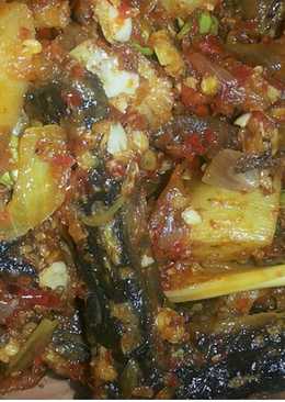 Balada Balado Belut Merah