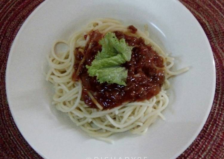 bahan dan cara membuat Spaghetti Bolognese