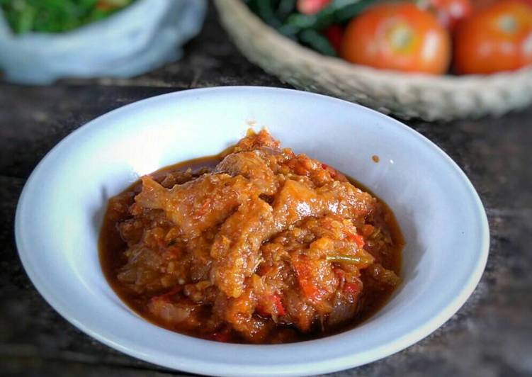 resep lengkap untuk Ikan Asin Sambel Bawang