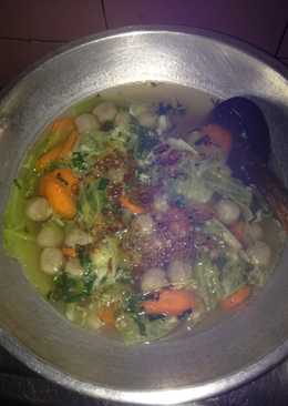 Sayur sop with baso