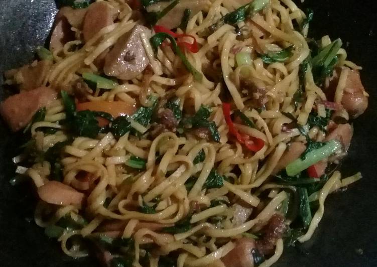 bahan dan cara membuat BakMie goreng Spesial Ala