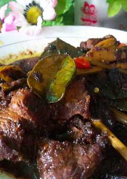 Lapis daging sapi