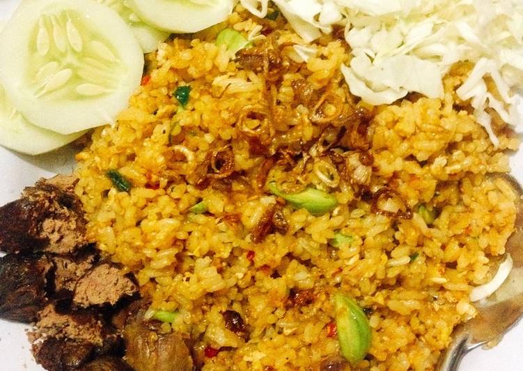 bahan dan cara membuat Nasi goreng pete ??