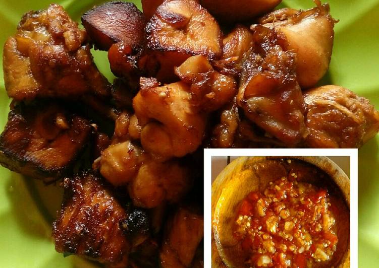 Resep Ayam Goreng Madu + Sambal Bawang By Titis Prasetyo
