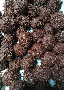 Rambutan cookies