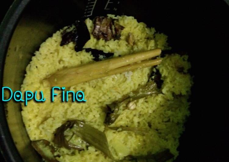 resep lengkap untuk Bu guri/nasi uduk rice cooker