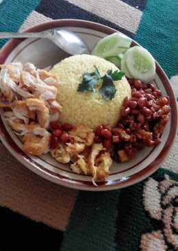 Nasi kuning special,simple