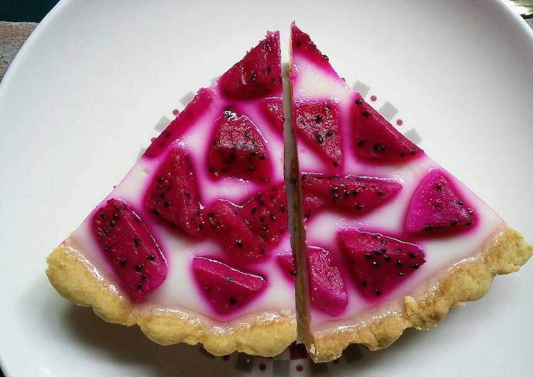 Resep Dragon Fruit Pie ?? Kiriman dari Septi Asri Finanda