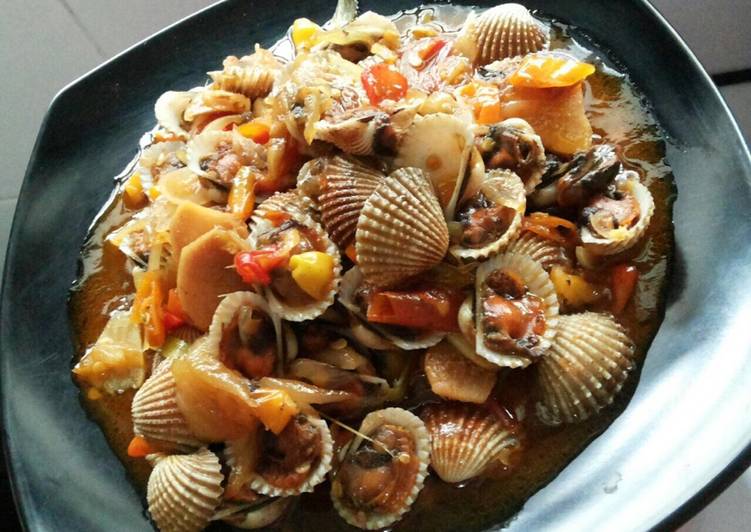 Resep Kerang saus padang maknyus - yuli rizki purnama dewi