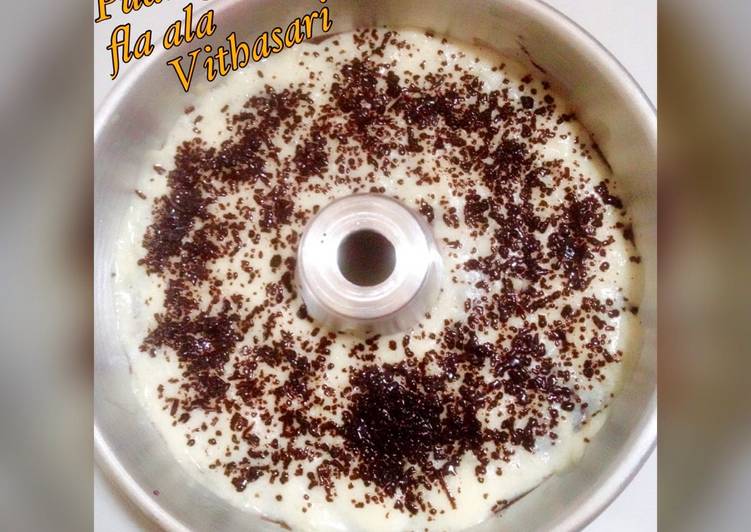 bahan dan cara membuat Puding coklat siram fla vanila??