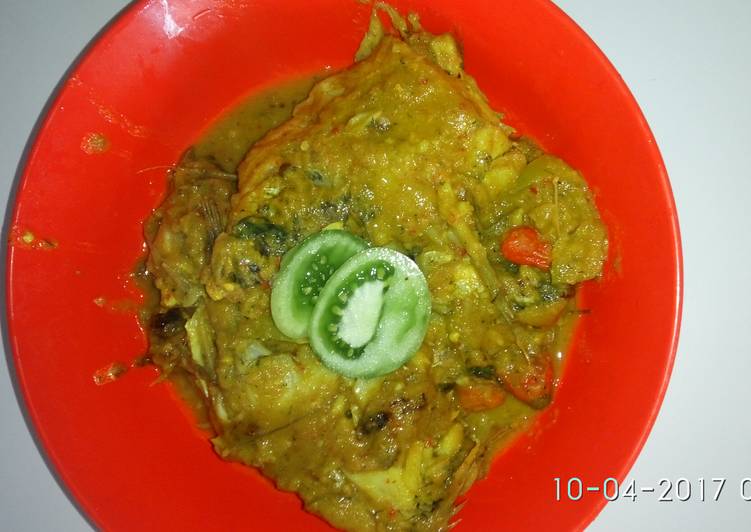 Resep Ikan mujair bumbu pepes kemangi - Wilda Al-Aluf Aleena