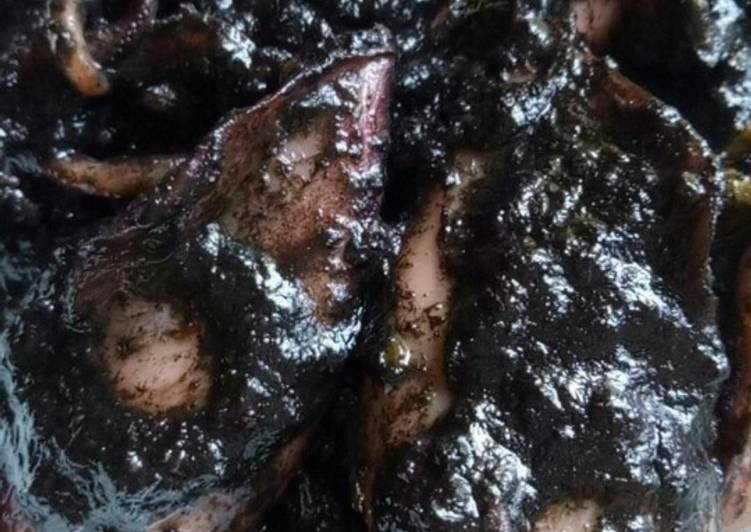 resep masakan Cumi basah masak hitam