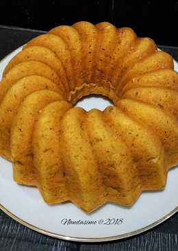 Banana sponge cake