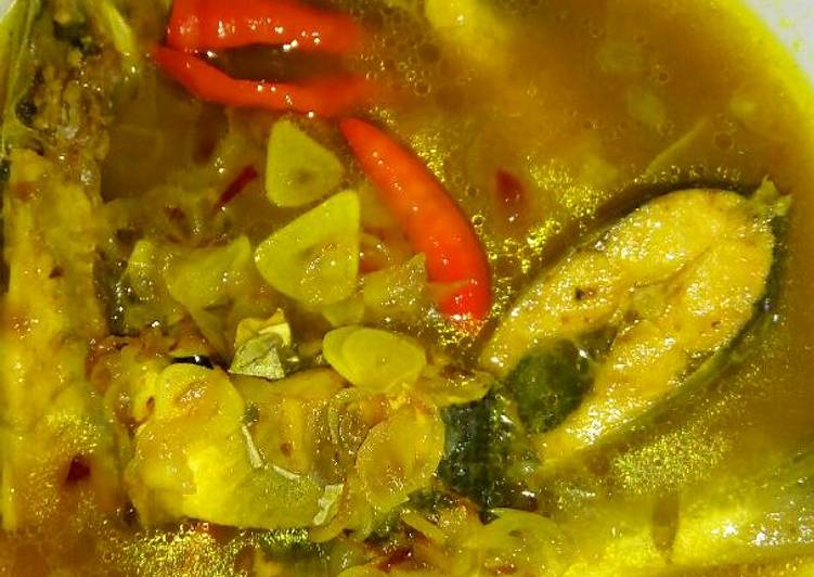 gambar untuk resep Ikan bolu pallumara | bandeng kuah asam # Makassar Sul-sel