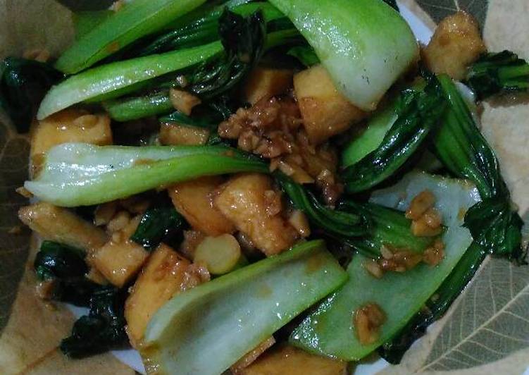 cara membuat Tumis Pakcoy Saus Tiram