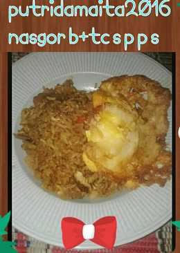 Nasi goreng bakso+telur ceplokðŸ³ super pedas spesialðŸ›