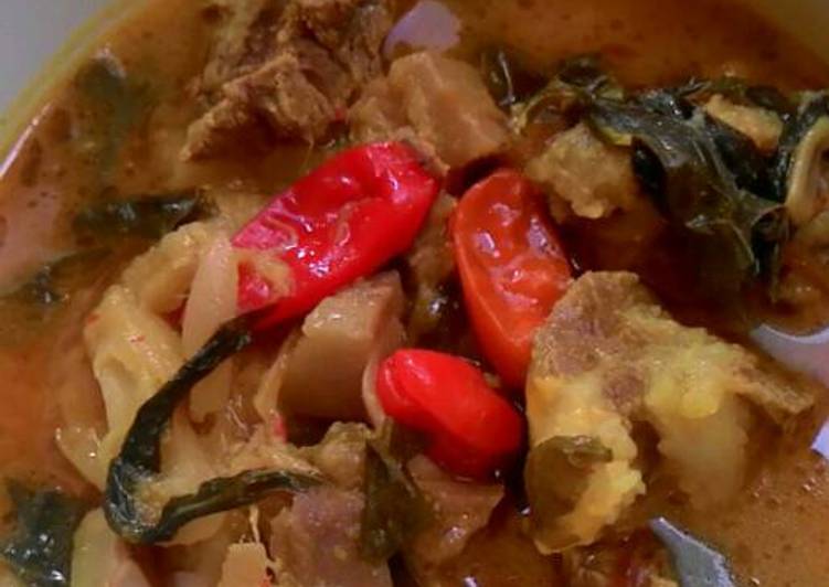 resep lengkap untuk Gulai nangka muda daun singkong dgn tetelan