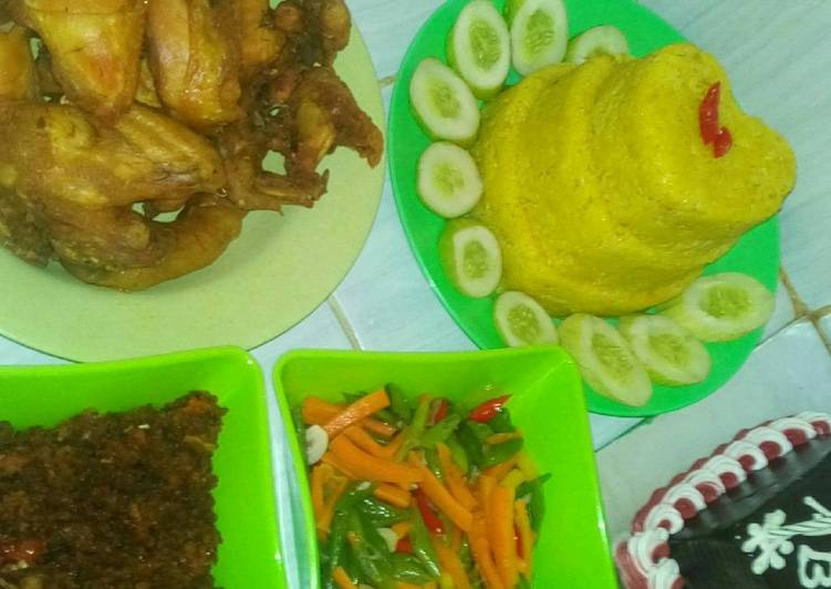 gambar untuk cara membuat Nasi Kuning Sederhana Penuh Cinta