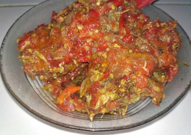 cara membuat BalikBung (BALado IKan kemBUNG)