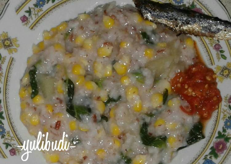 gambar untuk resep makanan Bubur Manado simple ga pake ribet