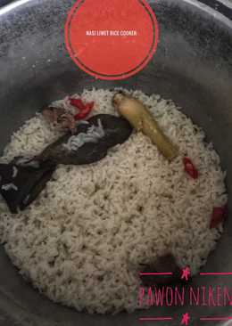 Nasi liwet rice cooker