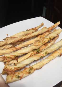 Cheese stick pastry
