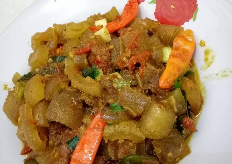 Resep Oseng Mercon Kikil Karya neviayulfa