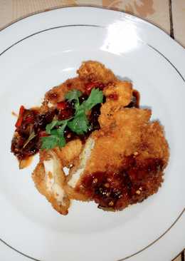 Chicken katsu with blackpepper sauce