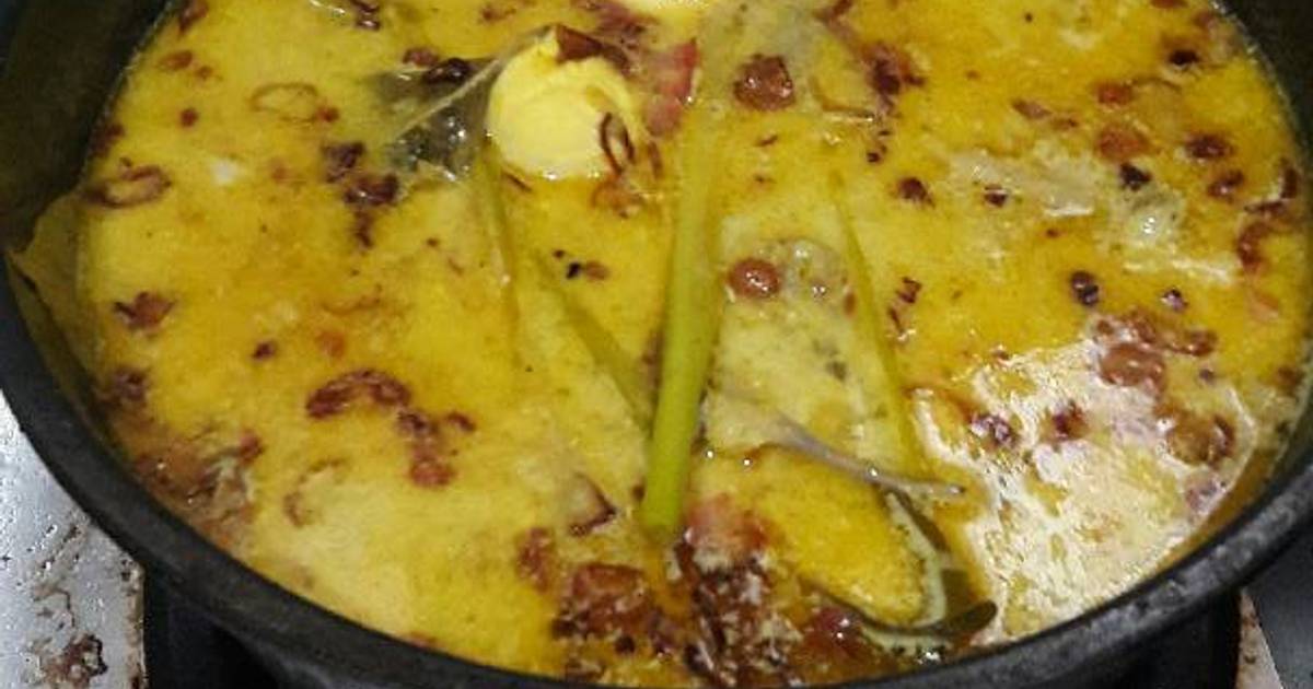 Resep Opor ayam telur simpel ala Brigita Herlinda