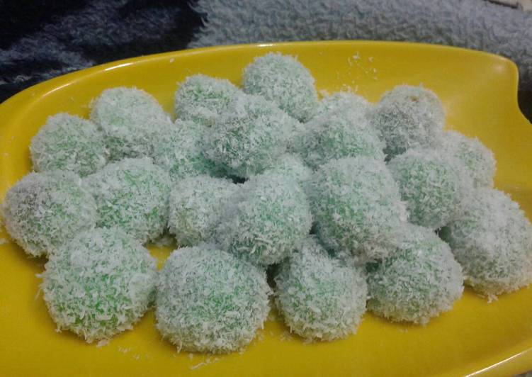 resep makanan Klepon (Boh rom rom) (onde2)