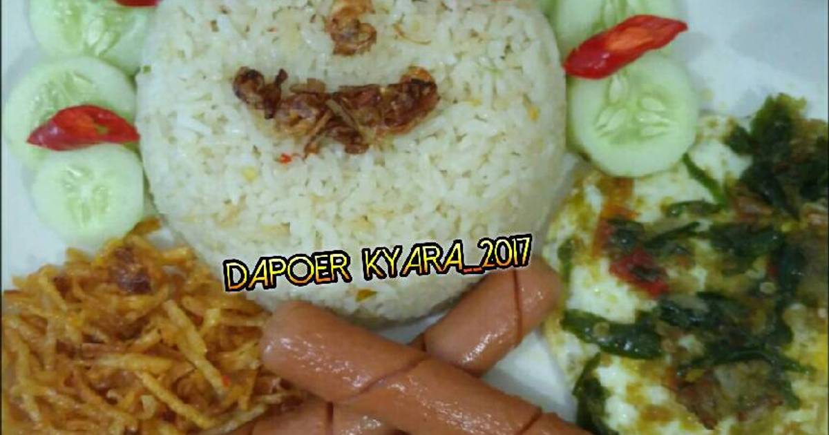  Resep  Nasi  goreng  ceria oleh Dapoer Kyara Cookpad