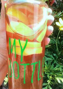 Lemon tea infuse water