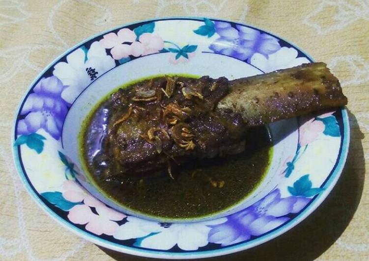 resep lengkap untuk Rawon Iga