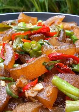 Tumis Kikil Pedas